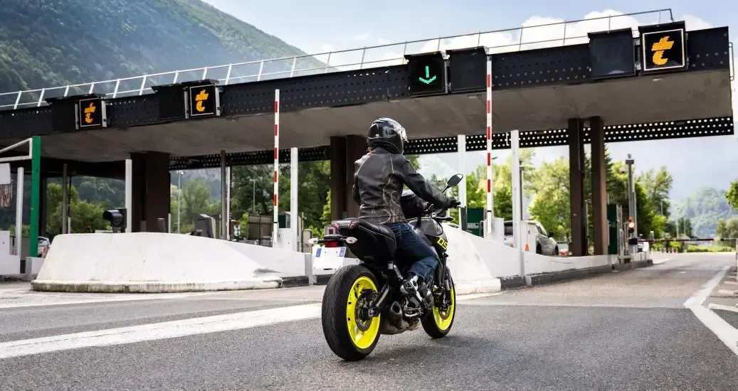 venir au circuit