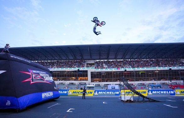 JRR_25GPF_AL106142-2